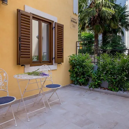 Apartman Dogas *